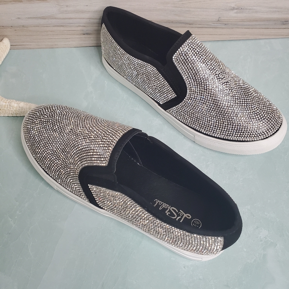 NEW! Black and White Rhinestone Slip On Sn… - Picture 5 of 9